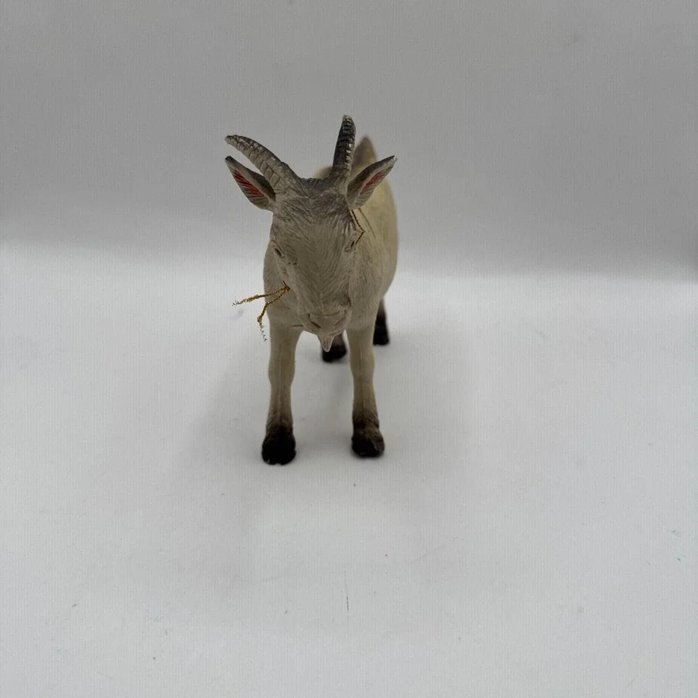 Lot of 2 Vintage Imperial‎ Sheep & Goat Farm Animal 1986 Plastic Toys Figurines